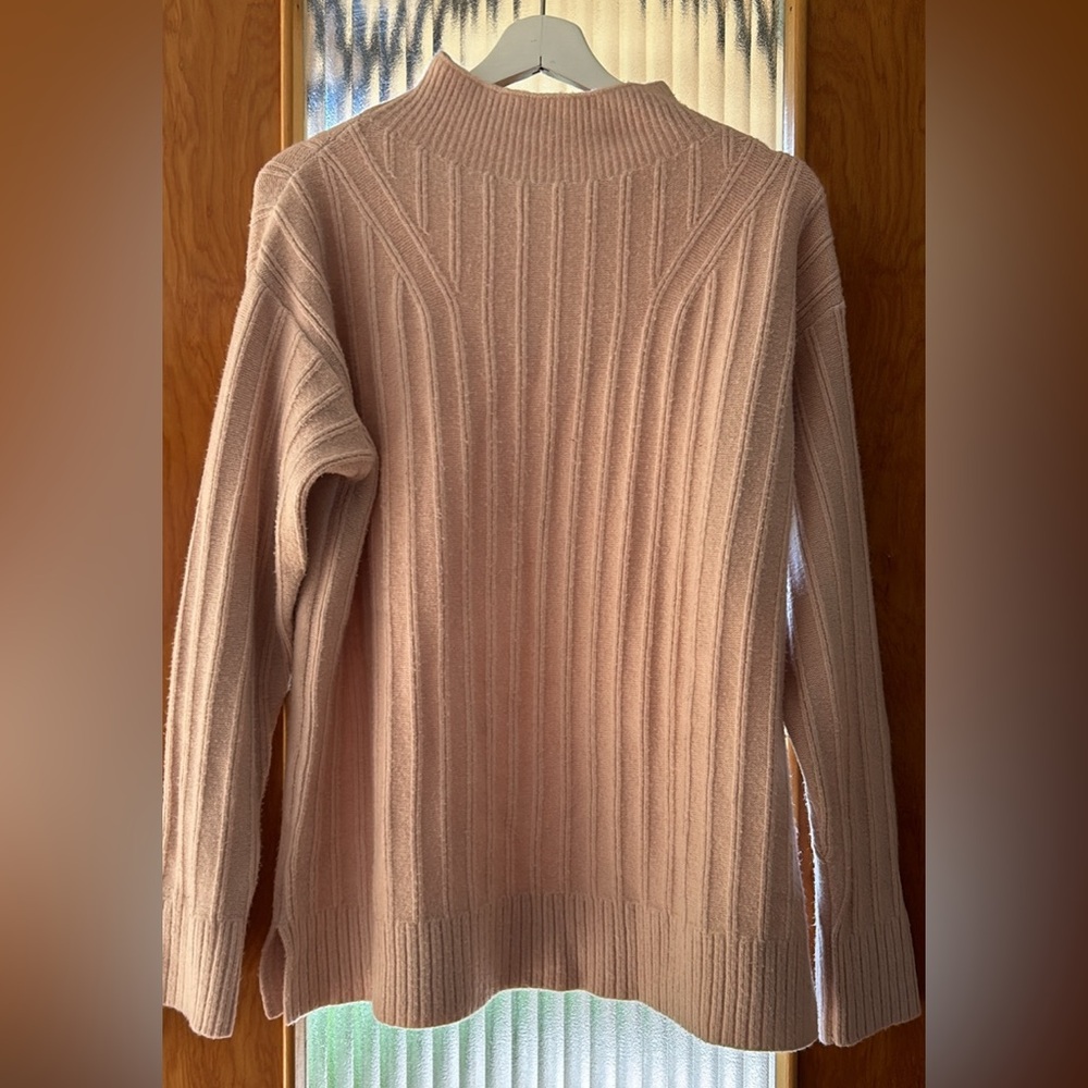 Lululemon sweater